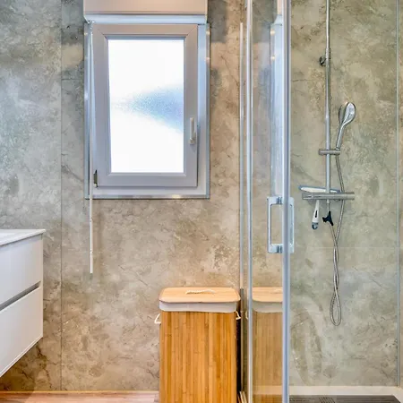 Maison Proche Créances