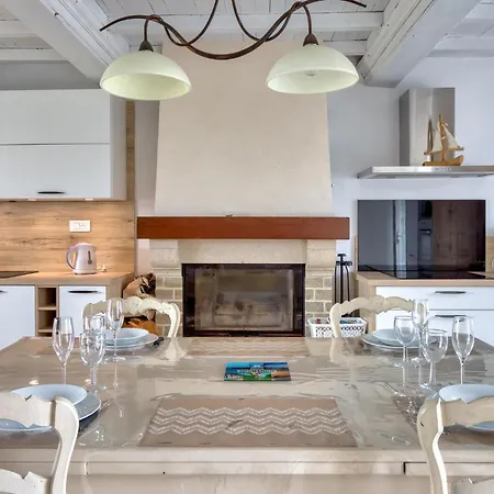 Maison Proche Сasa de vacaciones Créances