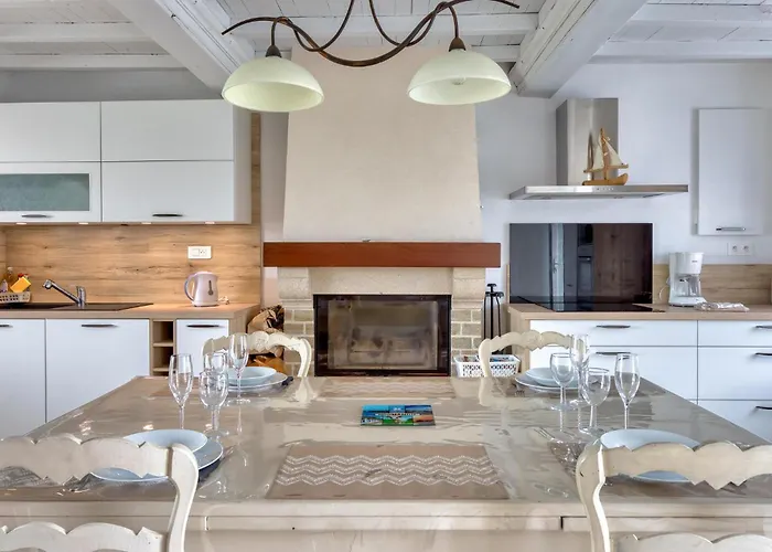 Maison Proche Feriehus Créances